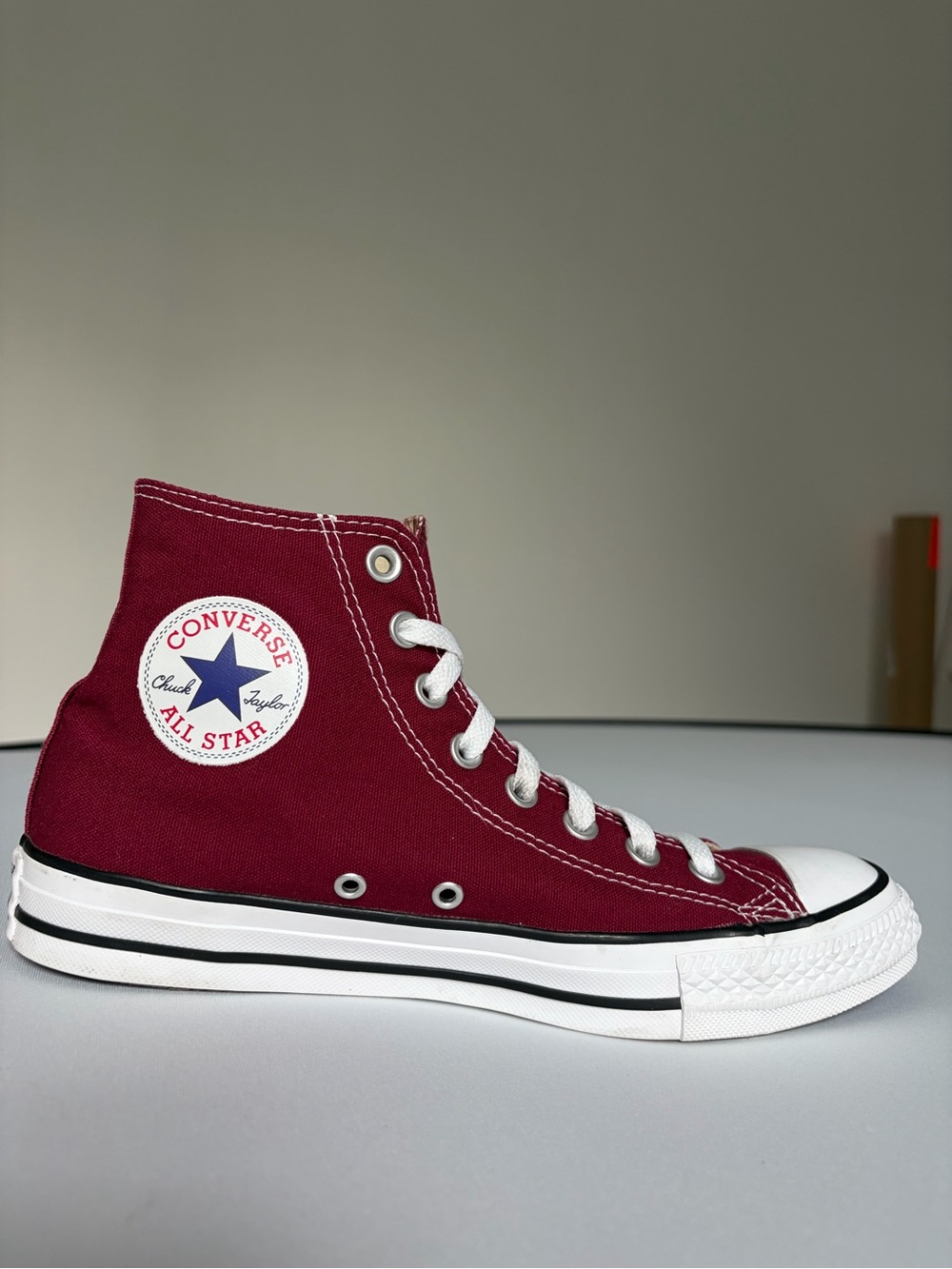 Converse Chuck Taylor All Star High Top Burgundy Sneakers Women’s 9 Men’s 7 EU40 - Picture 4 of 8